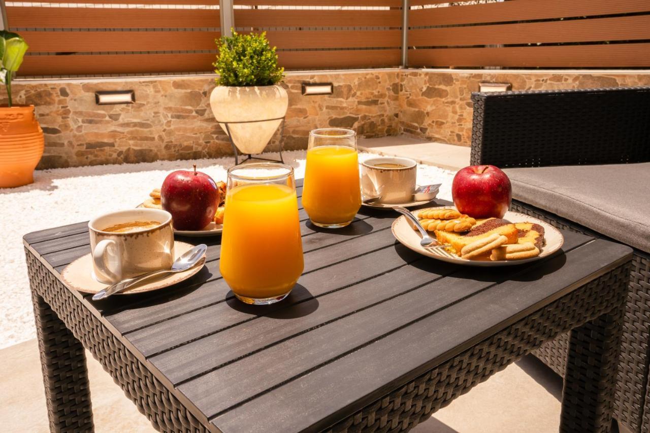 Apartment Sweet 1 *